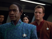 extant_StarTrek_VOY_4x12-MortalCoil_01879.jpg
