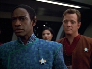 extant_StarTrek_VOY_4x12-MortalCoil_01881.jpg