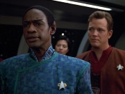extant_StarTrek_VOY_4x12-MortalCoil_01887.jpg
