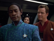 extant_StarTrek_VOY_4x12-MortalCoil_01888.jpg