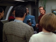 extant_StarTrek_VOY_4x12-MortalCoil_01900.jpg