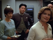 Filename=extant_StarTrek_VOY_4x12-MortalCoil_01908.jpg
Filesize=169KiB
Dimensions=1200x900
Date added=Sep 14, 2019 extant_StarTrek_VOY_4x12-MortalCoil_01908.jpg