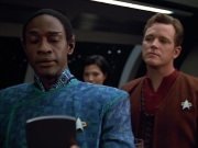 Filename=extant_StarTrek_VOY_4x12-MortalCoil_01919.jpg
Filesize=164KiB
Dimensions=1200x900
Date added=Sep 14, 2019 extant_StarTrek_VOY_4x12-MortalCoil_01919.jpg