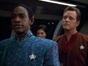 Filename=extant_StarTrek_VOY_4x12-MortalCoil_01920.jpg
Filesize=174KiB
Dimensions=1200x900
Date added=Sep 14, 2019 extant_StarTrek_VOY_4x12-MortalCoil_01920.jpg