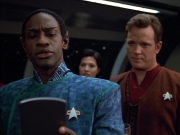 Filename=extant_StarTrek_VOY_4x12-MortalCoil_01927.jpg
Filesize=167KiB
Dimensions=1200x900
Date added=Sep 14, 2019 extant_StarTrek_VOY_4x12-MortalCoil_01927.jpg