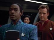 Filename=extant_StarTrek_VOY_4x12-MortalCoil_01929.jpg
Filesize=167KiB
Dimensions=1200x900
Date added=Sep 14, 2019 extant_StarTrek_VOY_4x12-MortalCoil_01929.jpg