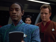 Filename=extant_StarTrek_VOY_4x12-MortalCoil_01932.jpg
Filesize=171KiB
Dimensions=1200x900
Date added=Sep 14, 2019 extant_StarTrek_VOY_4x12-MortalCoil_01932.jpg