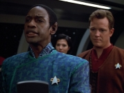 Filename=extant_StarTrek_VOY_4x12-MortalCoil_01935.jpg
Filesize=172KiB
Dimensions=1200x900
Date added=Sep 14, 2019 extant_StarTrek_VOY_4x12-MortalCoil_01935.jpg