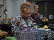 Filename=extant_StarTrek_VOY_4x12-MortalCoil_01946.jpg
Filesize=187KiB
Dimensions=1200x900
Date added=Sep 14, 2019 extant_StarTrek_VOY_4x12-MortalCoil_01946.jpg