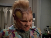 Filename=extant_StarTrek_VOY_4x12-MortalCoil_01958.jpg
Filesize=170KiB
Dimensions=1200x900
Date added=Sep 14, 2019 extant_StarTrek_VOY_4x12-MortalCoil_01958.jpg