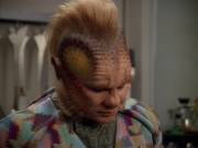 Filename=extant_StarTrek_VOY_4x12-MortalCoil_01959.jpg
Filesize=176KiB
Dimensions=1200x900
Date added=Sep 14, 2019 extant_StarTrek_VOY_4x12-MortalCoil_01959.jpg