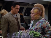 Filename=extant_StarTrek_VOY_4x12-MortalCoil_02034.jpg
Filesize=207KiB
Dimensions=1200x900
Date added=Sep 14, 2019 extant_StarTrek_VOY_4x12-MortalCoil_02034.jpg