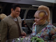 Filename=extant_StarTrek_VOY_4x12-MortalCoil_02040.jpg
Filesize=197KiB
Dimensions=1200x900
Date added=Sep 14, 2019 extant_StarTrek_VOY_4x12-MortalCoil_02040.jpg