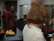 extant_StarTrek_VOY_4x12-MortalCoil_02084.jpg