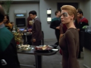 Filename=extant_StarTrek_VOY_4x12-MortalCoil_02107.jpg
Filesize=161KiB
Dimensions=1200x900
Date added=Sep 14, 2019 extant_StarTrek_VOY_4x12-MortalCoil_02107.jpg