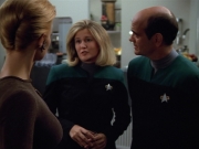 extant_StarTrek_VOY_4x12-MortalCoil_02119.jpg