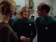 extant_StarTrek_VOY_4x12-MortalCoil_02120.jpg