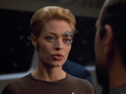 extant_StarTrek_VOY_4x12-MortalCoil_02126.jpg