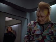 Filename=extant_StarTrek_VOY_4x12-MortalCoil_02266.jpg
Filesize=146KiB
Dimensions=1200x900
Date added=Sep 14, 2019 extant_StarTrek_VOY_4x12-MortalCoil_02266.jpg
