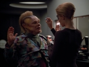Filename=extant_StarTrek_VOY_4x12-MortalCoil_02363.jpg
Filesize=149KiB
Dimensions=1200x900
Date added=Sep 14, 2019 extant_StarTrek_VOY_4x12-MortalCoil_02363.jpg
