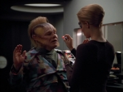 Filename=extant_StarTrek_VOY_4x12-MortalCoil_02364.jpg
Filesize=141KiB
Dimensions=1200x900
Date added=Sep 14, 2019 extant_StarTrek_VOY_4x12-MortalCoil_02364.jpg