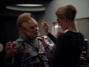 Filename=extant_StarTrek_VOY_4x12-MortalCoil_02367.jpg
Filesize=149KiB
Dimensions=1200x900
Date added=Sep 14, 2019 extant_StarTrek_VOY_4x12-MortalCoil_02367.jpg