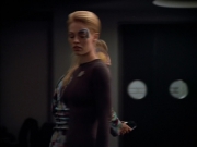 extant_StarTrek_VOY_4x12-MortalCoil_02402.jpg