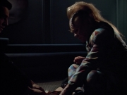 extant_StarTrek_VOY_4x12-MortalCoil_02644.jpg