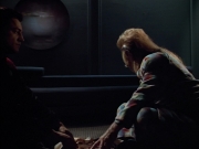 extant_StarTrek_VOY_4x12-MortalCoil_02647.jpg