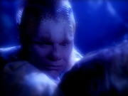 extant_StarTrek_VOY_4x12-MortalCoil_02975.jpg
