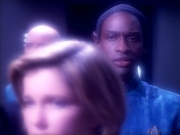extant_StarTrek_VOY_4x12-MortalCoil_03010.jpg