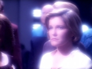 extant_StarTrek_VOY_4x12-MortalCoil_03014.jpg