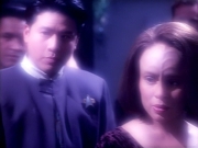 extant_StarTrek_VOY_4x12-MortalCoil_03018.jpg