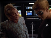 extant_StarTrek_VOY_4x12-MortalCoil_03074.jpg
