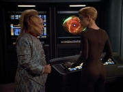 Filename=extant_StarTrek_VOY_4x12-MortalCoil_03079.jpg
Filesize=167KiB
Dimensions=1200x900
Date added=Sep 14, 2019 extant_StarTrek_VOY_4x12-MortalCoil_03079.jpg