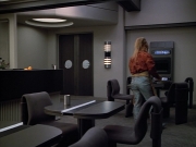 Filename=extant_StarTrek_VOY_4x12-MortalCoil_03201.jpg
Filesize=157KiB
Dimensions=1200x900
Date added=Sep 14, 2019 extant_StarTrek_VOY_4x12-MortalCoil_03201.jpg