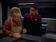 Filename=extant_StarTrek_VOY_4x12-MortalCoil_03212.jpg
Filesize=156KiB
Dimensions=1200x900
Date added=Sep 14, 2019 extant_StarTrek_VOY_4x12-MortalCoil_03212.jpg