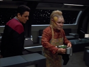 Filename=extant_StarTrek_VOY_4x12-MortalCoil_03229.jpg
Filesize=161KiB
Dimensions=1200x900
Date added=Sep 14, 2019 extant_StarTrek_VOY_4x12-MortalCoil_03229.jpg