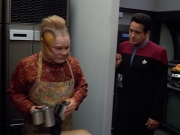 Filename=extant_StarTrek_VOY_4x12-MortalCoil_03251.jpg
Filesize=177KiB
Dimensions=1200x900
Date added=Sep 14, 2019 extant_StarTrek_VOY_4x12-MortalCoil_03251.jpg