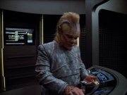 Filename=extant_StarTrek_VOY_4x12-MortalCoil_03394.jpg
Filesize=175KiB
Dimensions=1200x900
Date added=Sep 14, 2019 extant_StarTrek_VOY_4x12-MortalCoil_03394.jpg