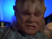extant_StarTrek_VOY_4x12-MortalCoil_03473.jpg