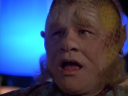 Filename=extant_StarTrek_VOY_4x12-MortalCoil_03529.jpg
Filesize=141KiB
Dimensions=1200x900
Date added=Sep 14, 2019 extant_StarTrek_VOY_4x12-MortalCoil_03529.jpg