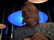 extant_StarTrek_VOY_4x12-MortalCoil_03618.jpg