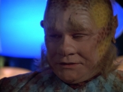 extant_StarTrek_VOY_4x12-MortalCoil_03672.jpg