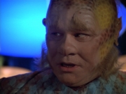 extant_StarTrek_VOY_4x12-MortalCoil_03674.jpg