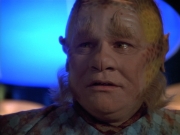 extant_StarTrek_VOY_4x12-MortalCoil_03689.jpg
