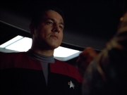 extant_StarTrek_VOY_4x12-MortalCoil_03707.jpg
