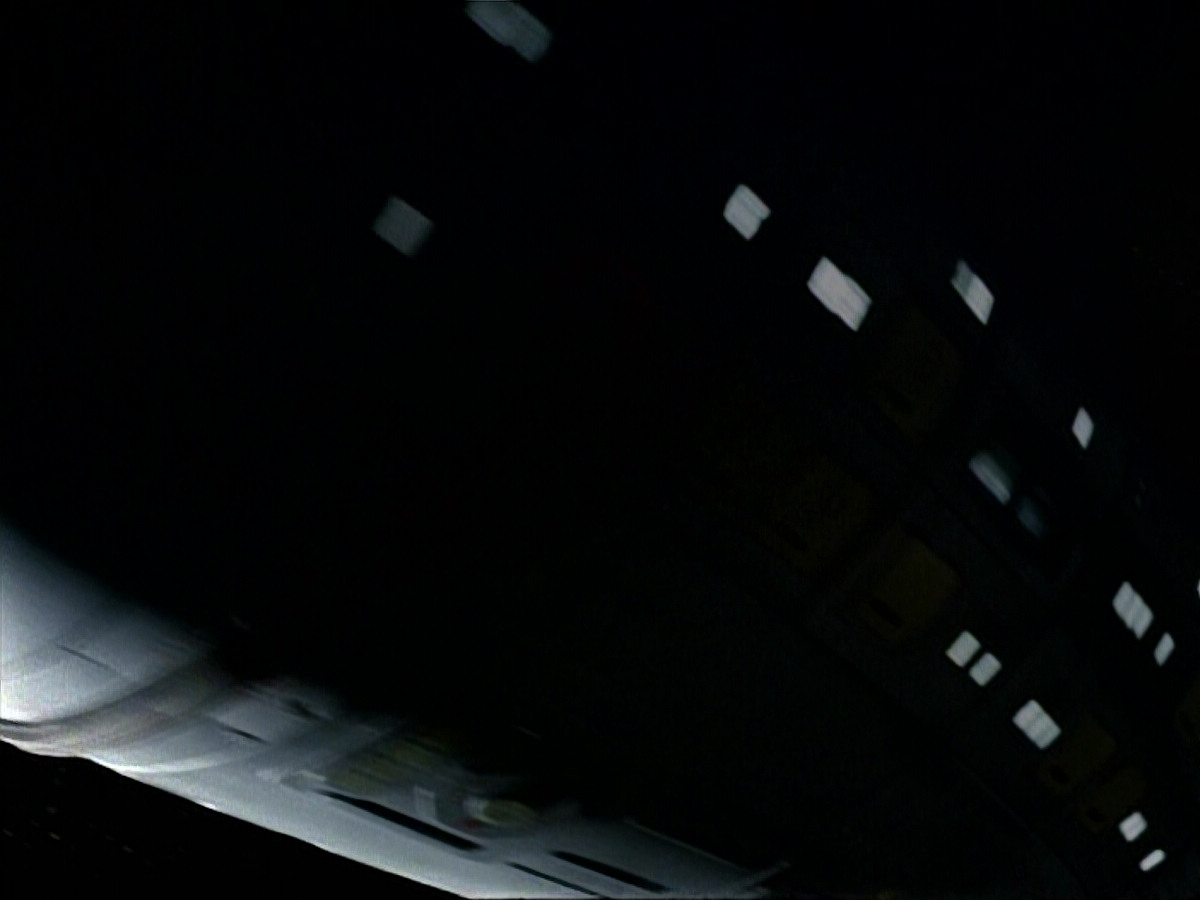 extant_StarTrek_VOY_4x13-WakingMoments_00009.jpg