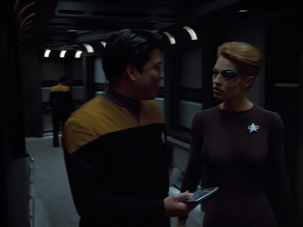 extant_StarTrek_VOY_4x13-WakingMoments_00030.jpg