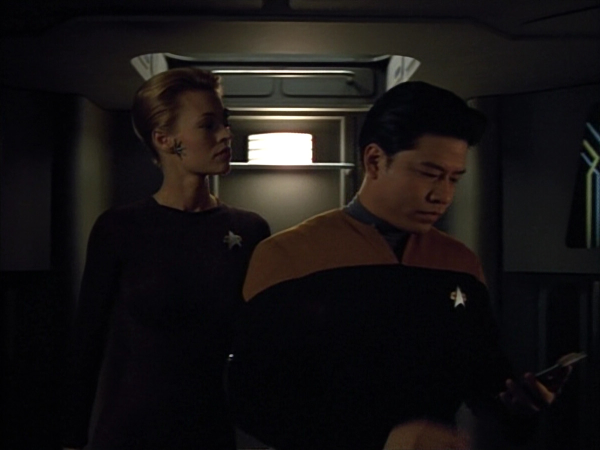 extant_StarTrek_VOY_4x13-WakingMoments_00139.jpg